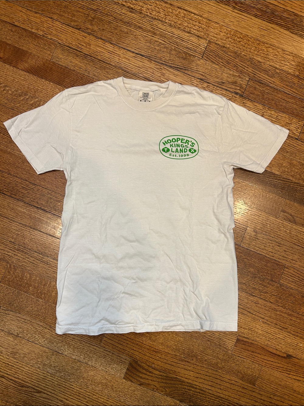 “The Texas Chain Saw Massacre” Hooper’s Restaurant Unisex Cream Tee - M, NWOT